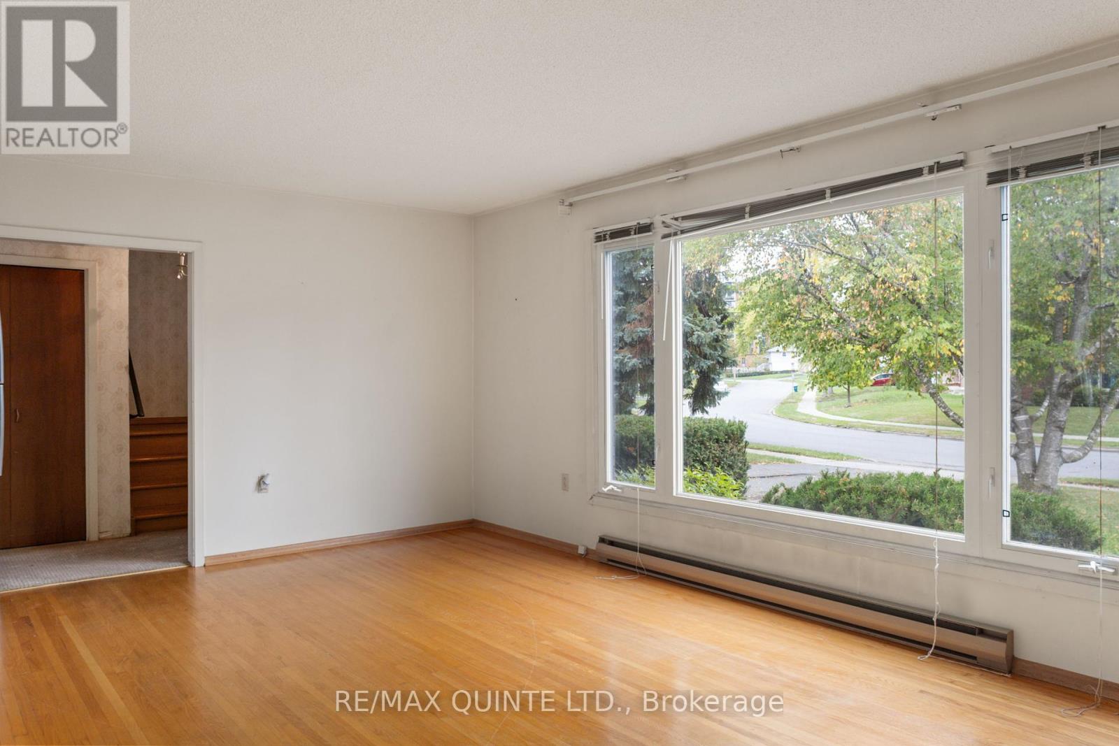 134 Hastings Drive, Belleville, Ontario  K8N 1J5 - Photo 12 - X12434018