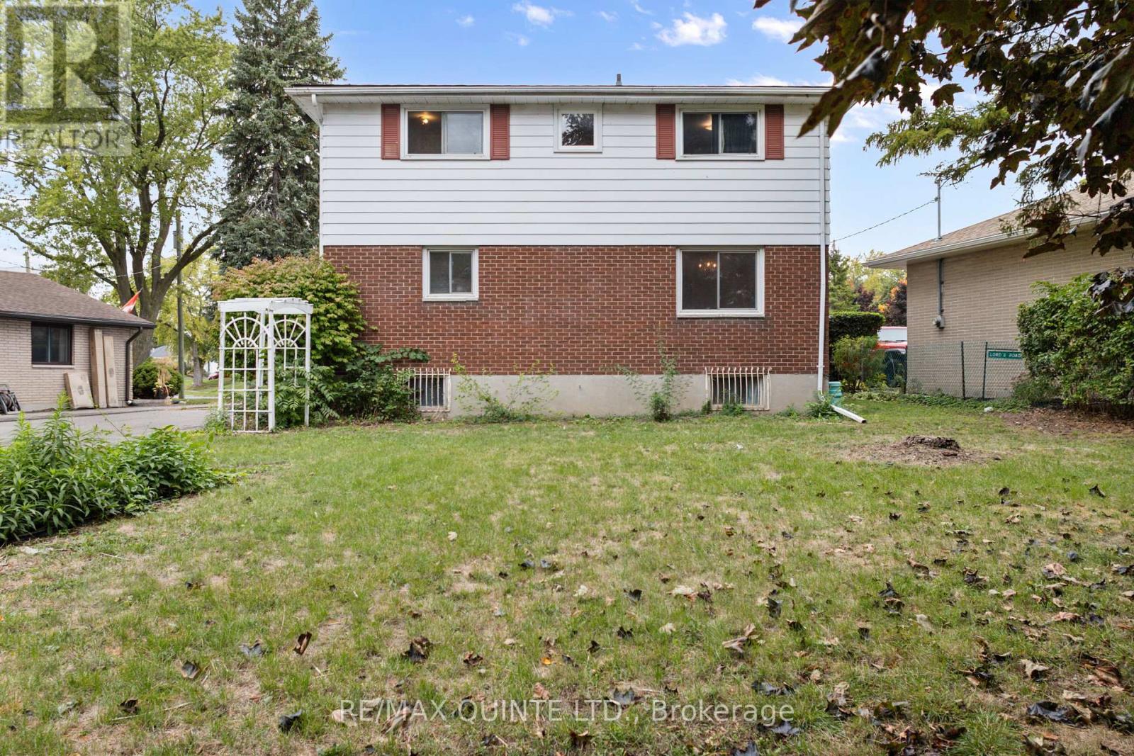 134 Hastings Drive, Belleville, Ontario  K8N 1J5 - Photo 4 - X12434018