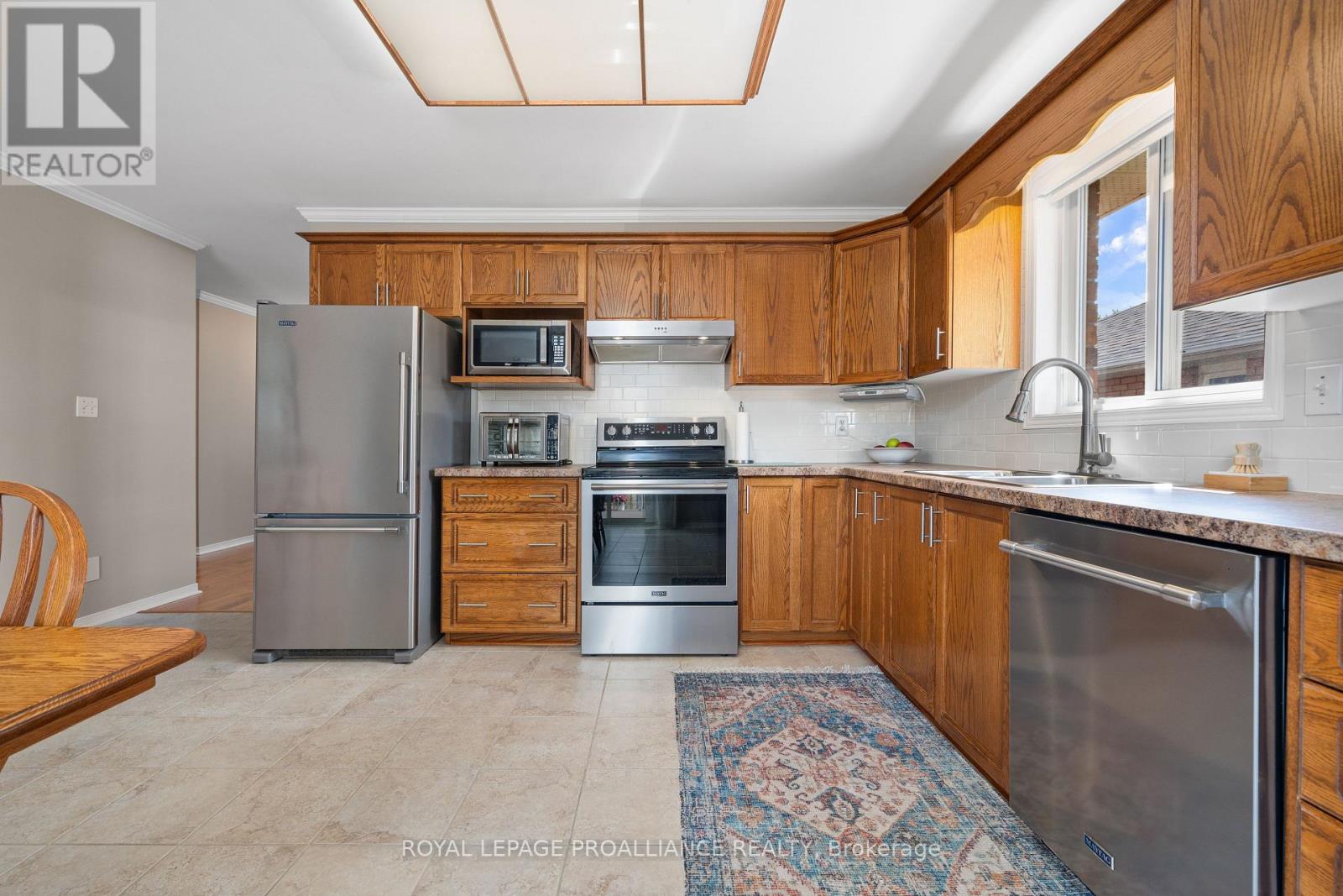 36 Oak Ridge Boulevard, Belleville, Ontario  K8N 5W1 - Photo 15 - X12434040
