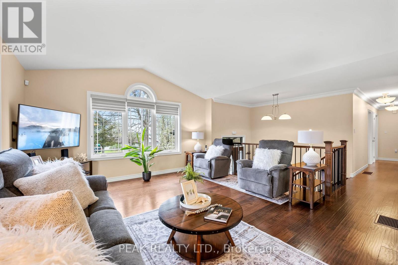 116 Prinyers Cove Crescent, Prince Edward County, Ontario  K0K 2T0 - Photo 11 - X12434124
