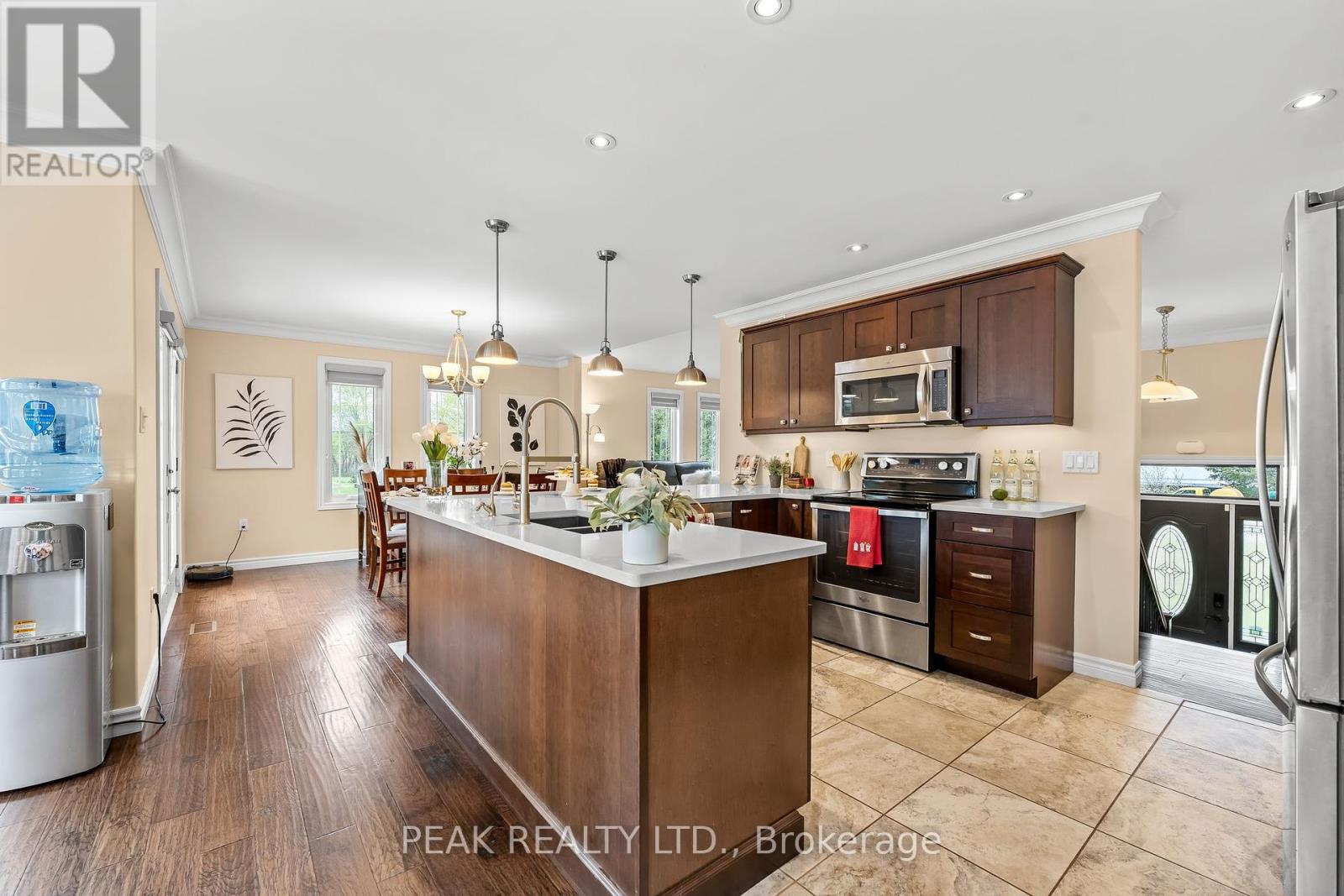 116 Prinyers Cove Crescent, Prince Edward County, Ontario  K0K 2T0 - Photo 15 - X12434124
