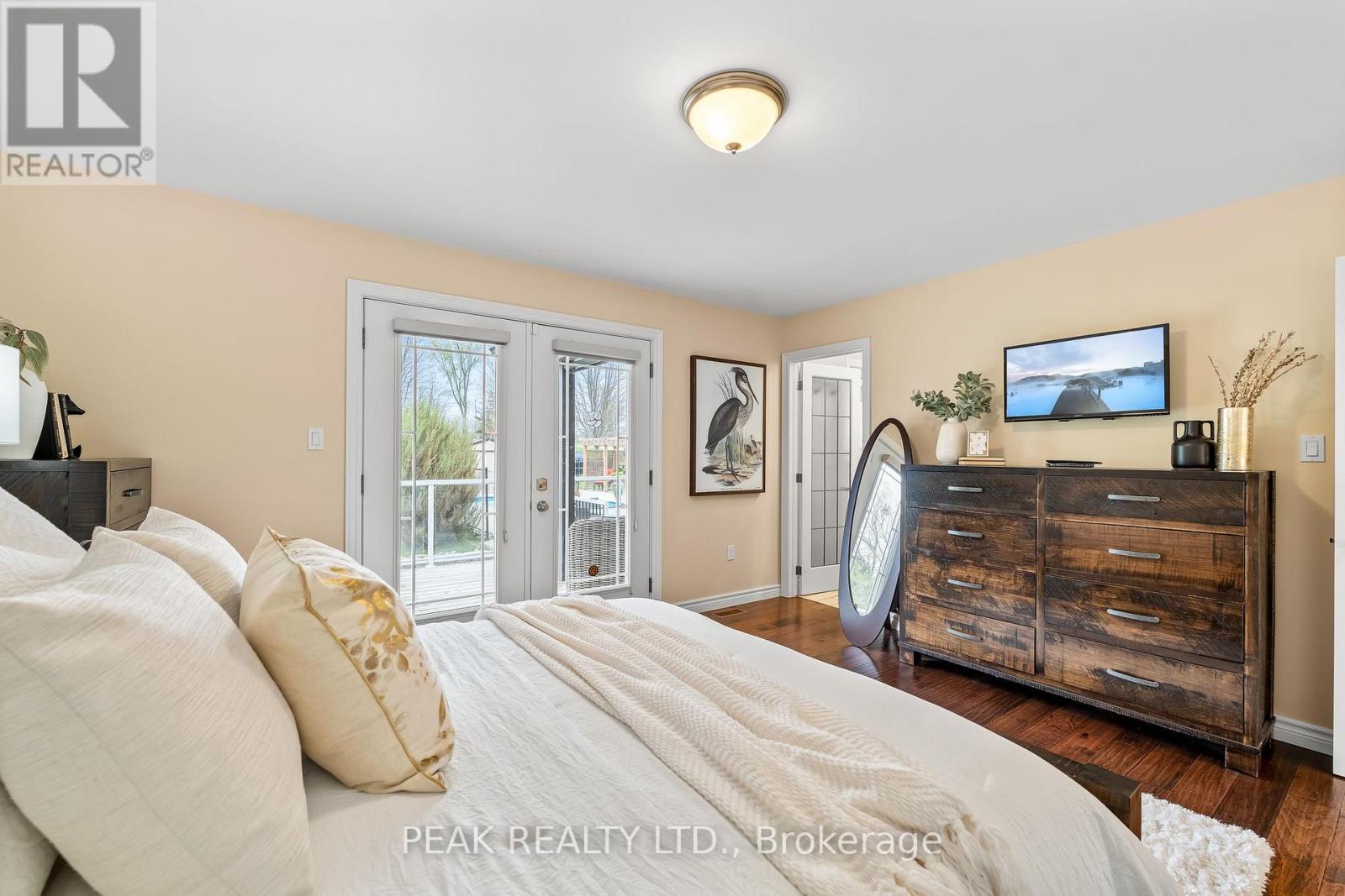 116 Prinyers Cove Crescent, Prince Edward County, Ontario  K0K 2T0 - Photo 22 - X12434124
