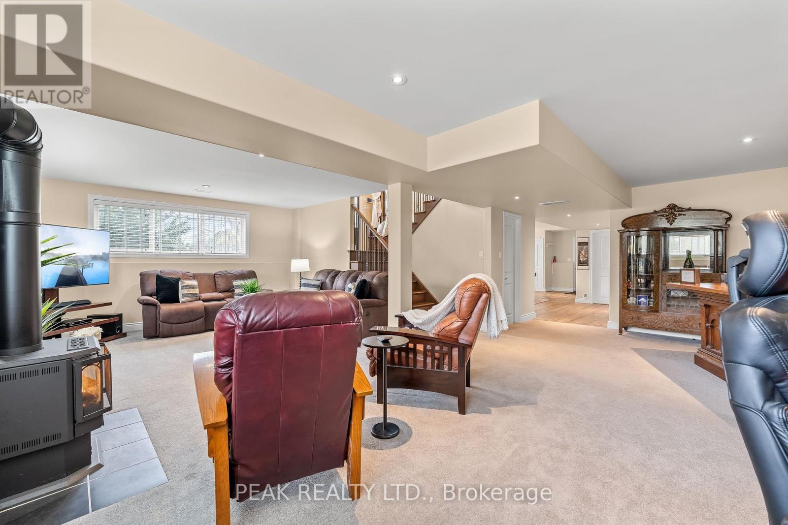 116 Prinyers Cove Crescent, Prince Edward County, Ontario  K0K 2T0 - Photo 24 - X12434124