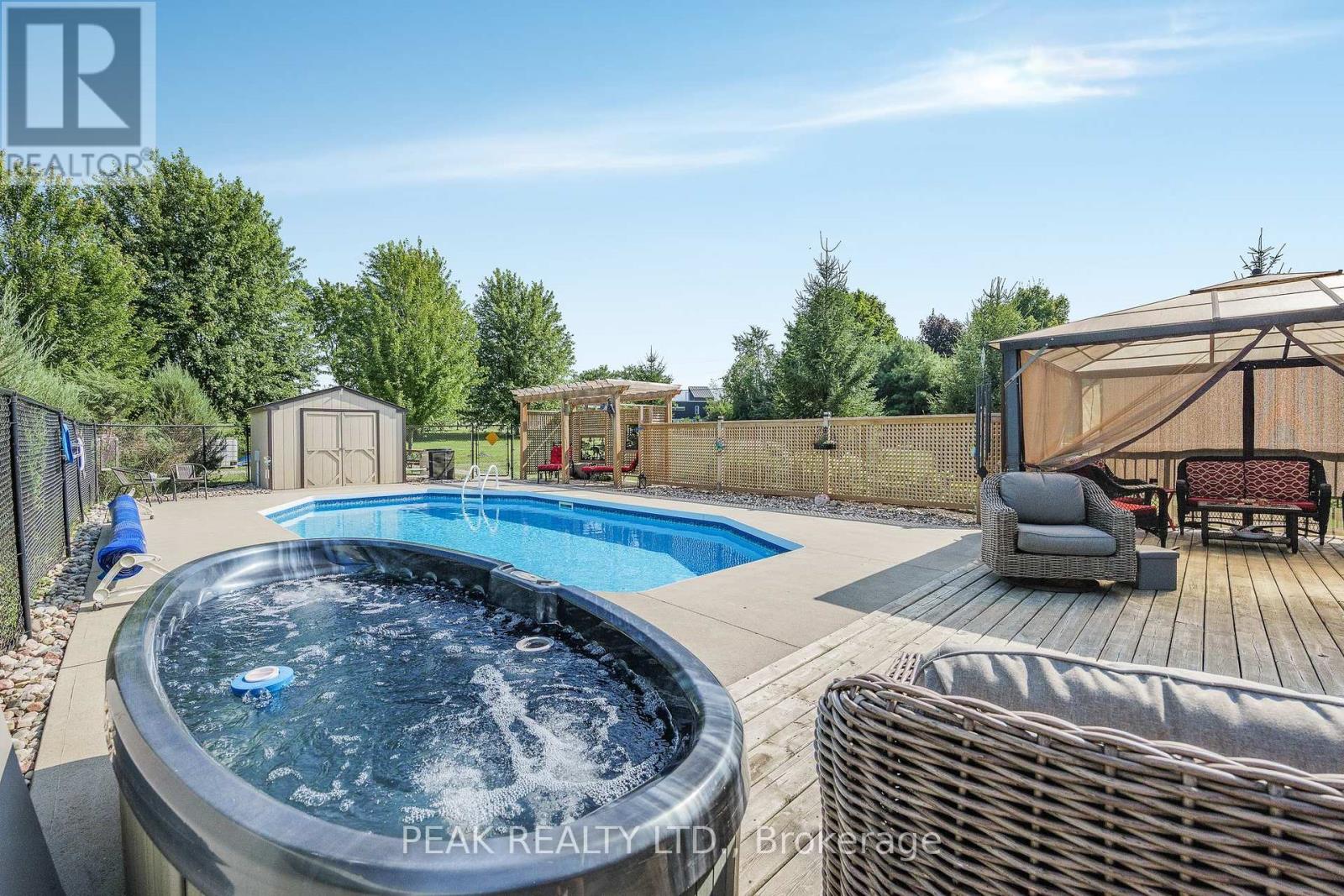 116 Prinyers Cove Crescent, Prince Edward County, Ontario  K0K 2T0 - Photo 35 - X12434124