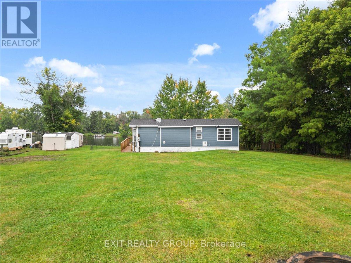 57 Cooke Lane, Quinte West, Ontario  K0K 2C0 - Photo 29 - X12435098