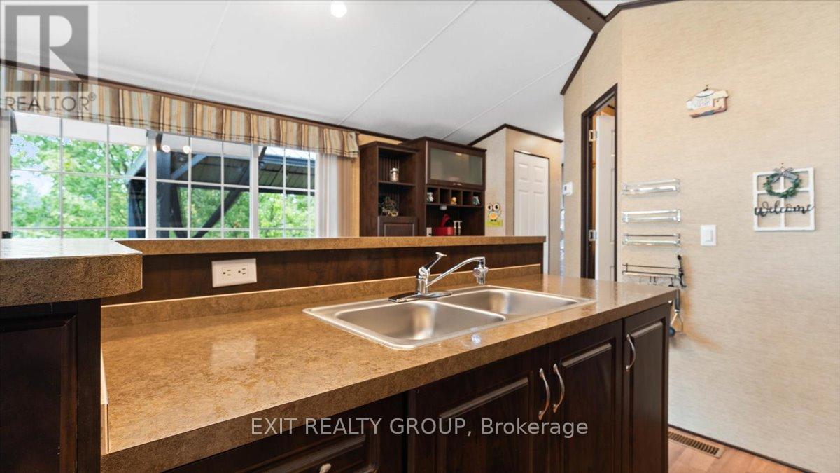 57 Cooke Lane, Quinte West, Ontario  K0K 2C0 - Photo 8 - X12435098