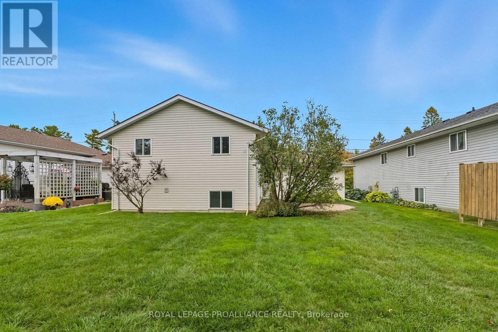 120 Cedar Street, Brighton, Ontario  K0K 1H0 - Photo 35 - X12435220