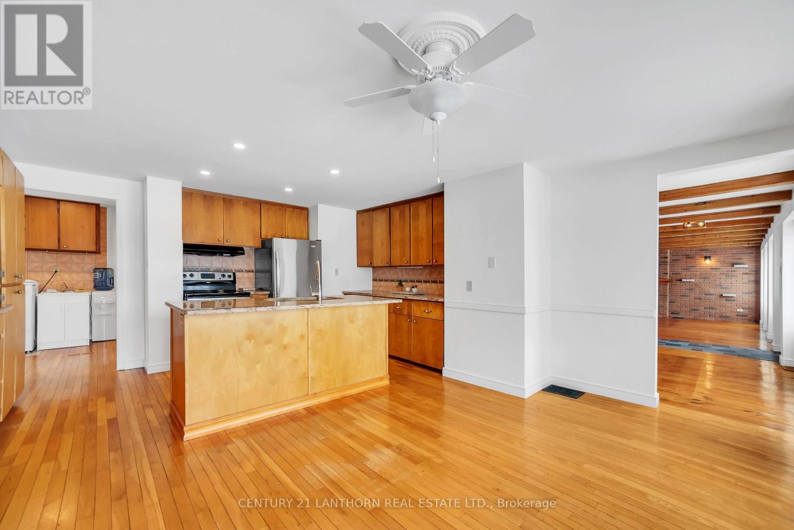 338 Cold Creek Road, Prince Edward County, Ontario  K0K 3L0 - Photo 14 - X12436517