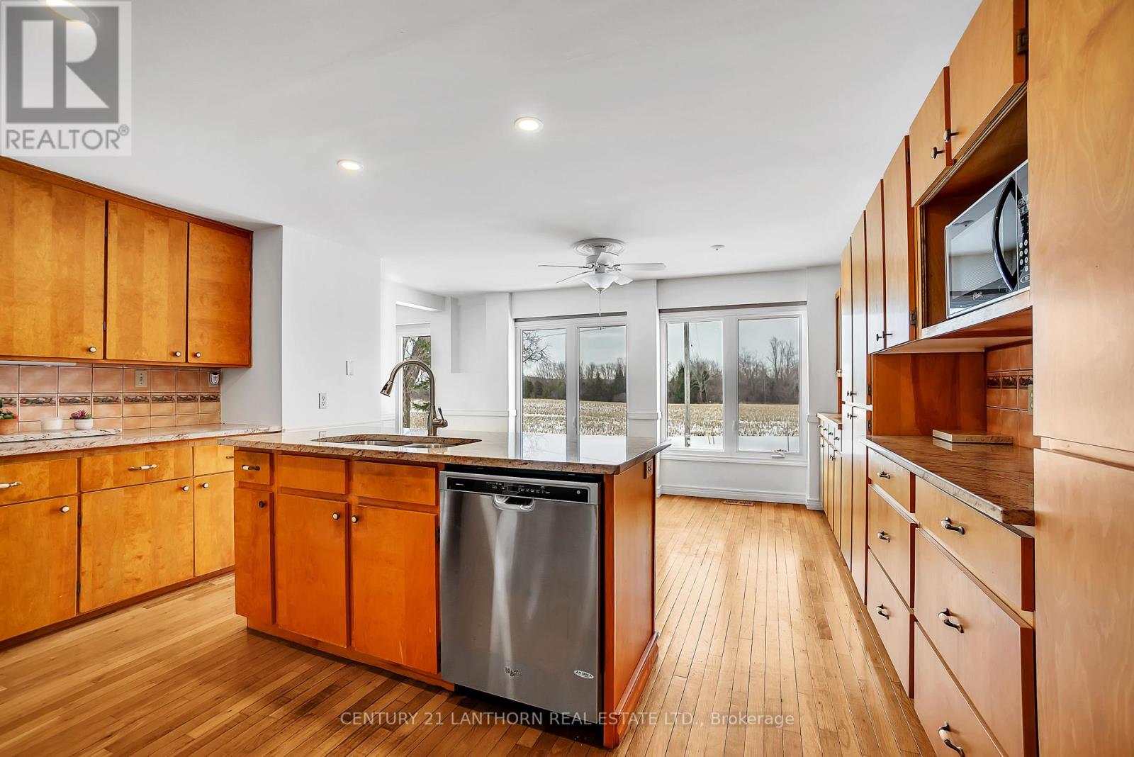 338 Cold Creek Road, Prince Edward County, Ontario  K0K 3L0 - Photo 16 - X12436517