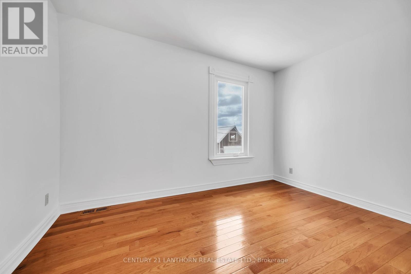 338 Cold Creek Road, Prince Edward County, Ontario  K0K 3L0 - Photo 28 - X12436517