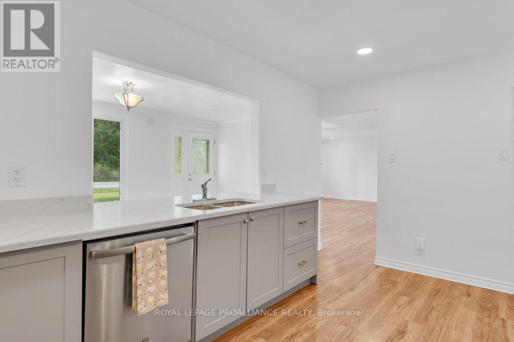 22227 Loyalist Parkway, Quinte West, Ontario  K0K 1L0 - Photo 15 - X12436920