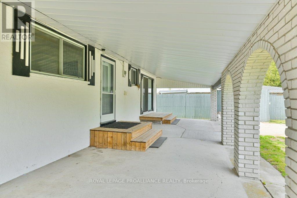 22227 Loyalist Parkway, Quinte West, Ontario  K0K 1L0 - Photo 28 - X12436920