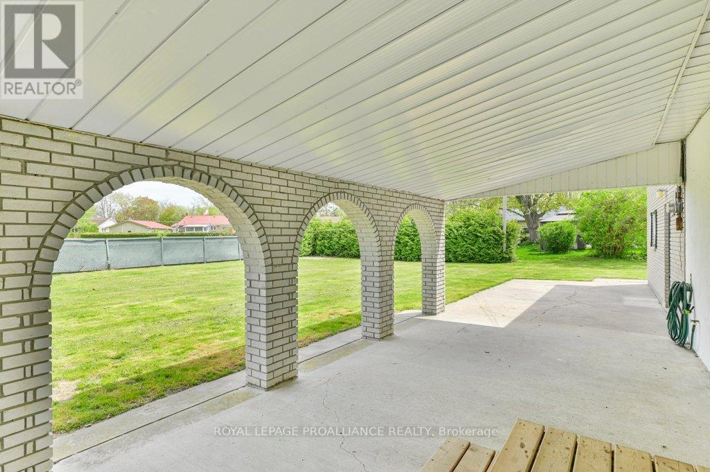 22227 Loyalist Parkway, Quinte West, Ontario  K0K 1L0 - Photo 29 - X12436920