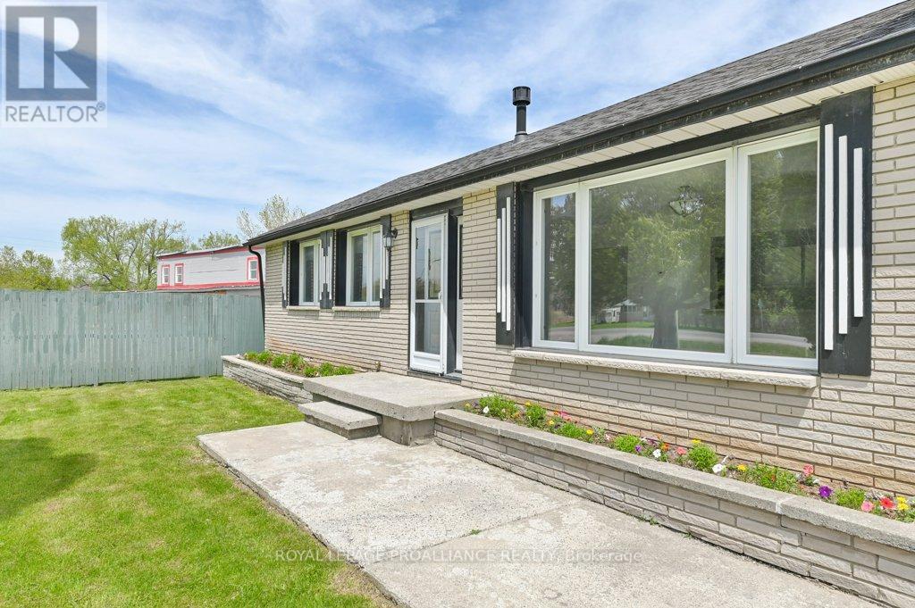 22227 Loyalist Parkway, Quinte West, Ontario  K0K 1L0 - Photo 3 - X12436920