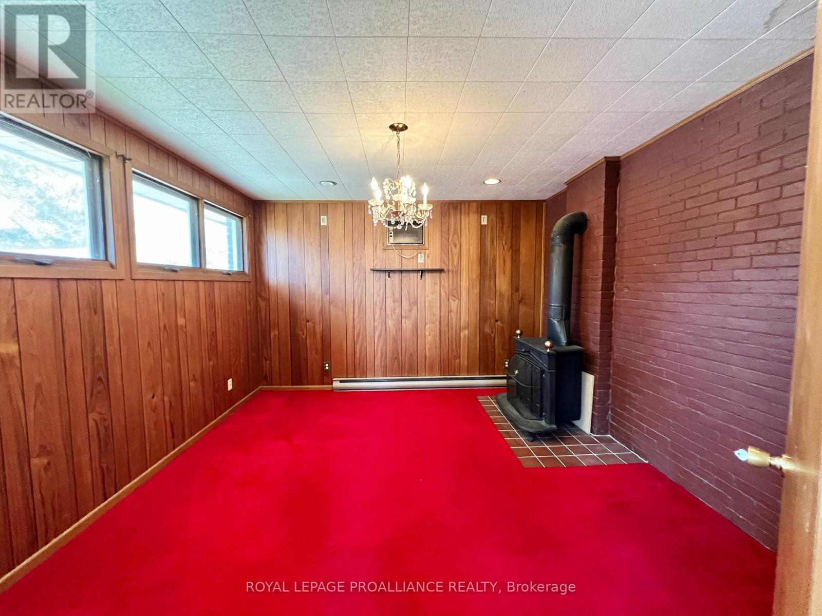 282 George Street, Belleville, Ontario  K8N 3H9 - Photo 17 - X12437628
