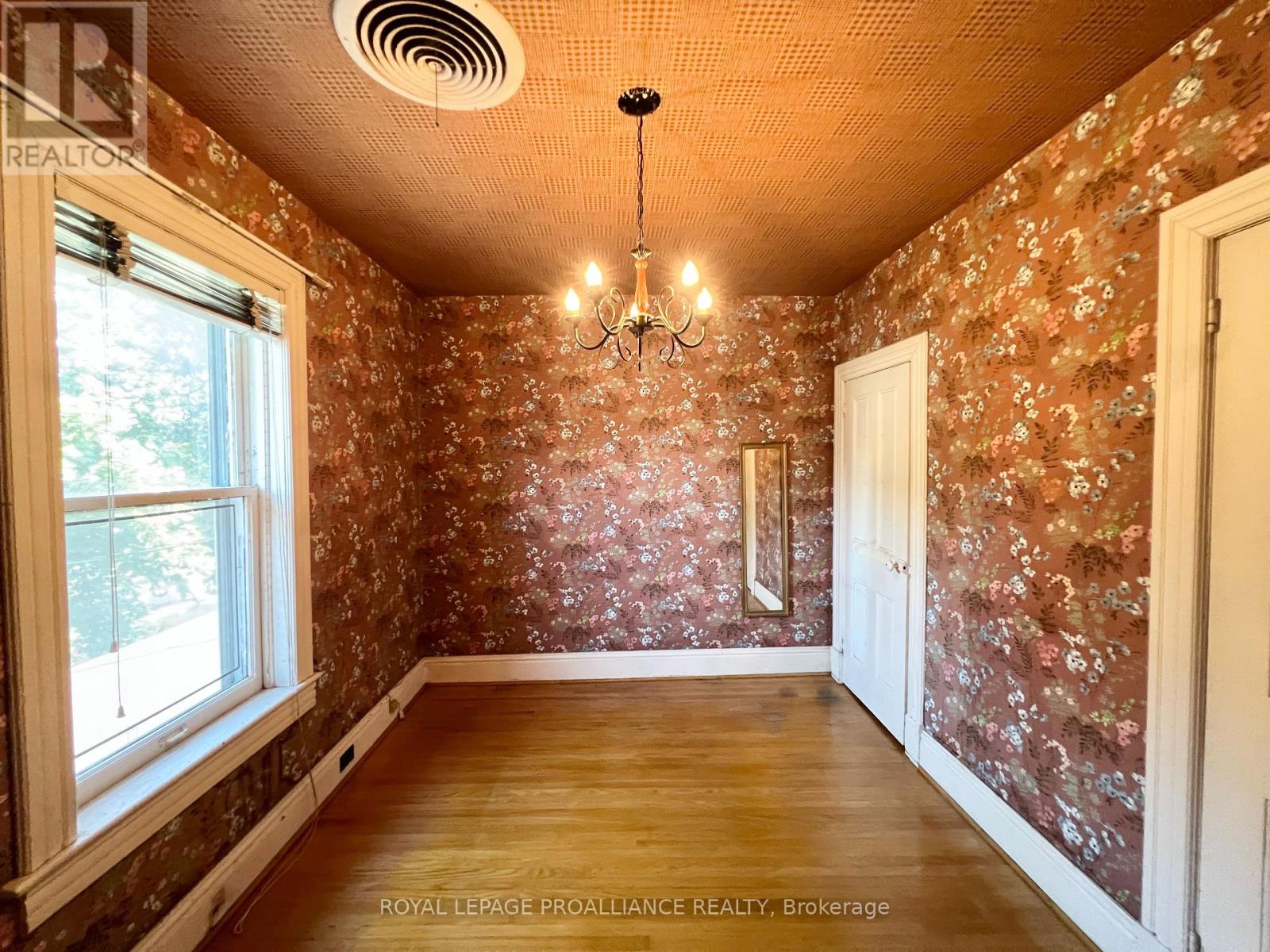 282 George Street, Belleville, Ontario  K8N 3H9 - Photo 20 - X12437628