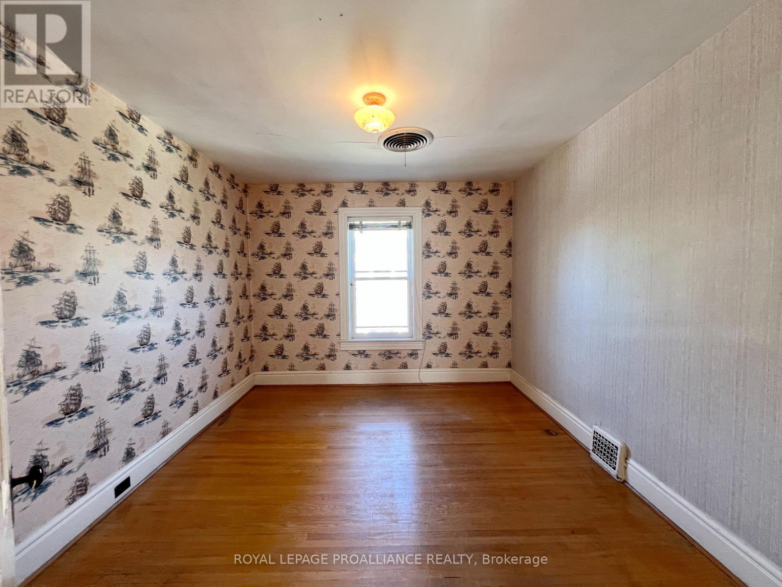282 George Street, Belleville, Ontario  K8N 3H9 - Photo 23 - X12437628