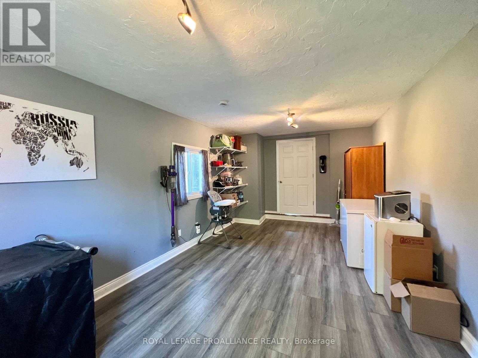 255 Mudcat Road, Belleville, Ontario  K0K 1V0 - Photo 10 - X12437899