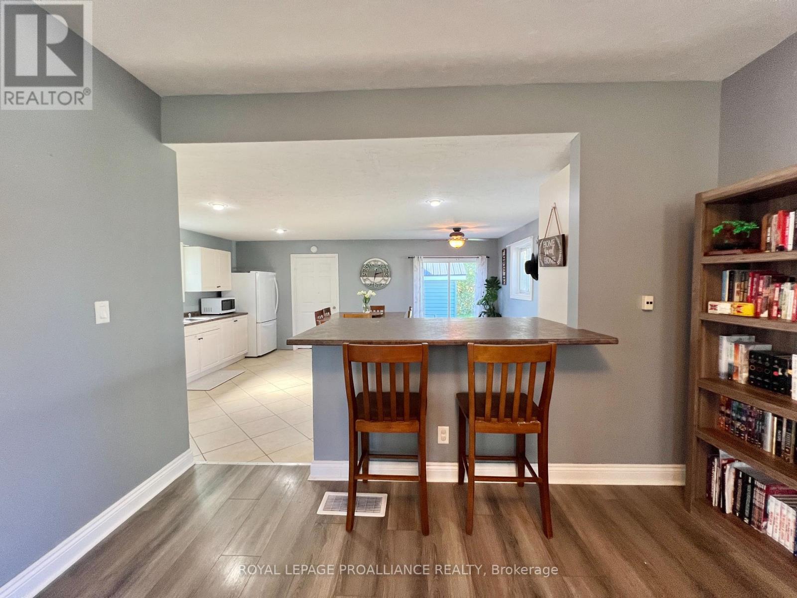 255 Mudcat Road, Belleville, Ontario  K0K 1V0 - Photo 7 - X12437899