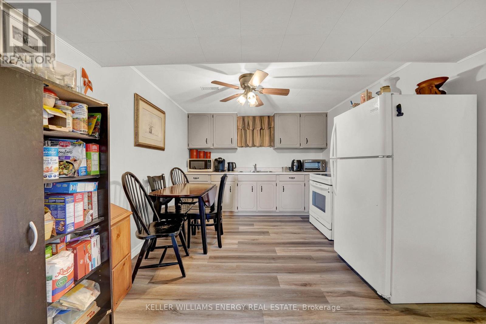 106 Oram Road, Prince Edward County, Ontario  K0K 1G0 - Photo 31 - X12438011