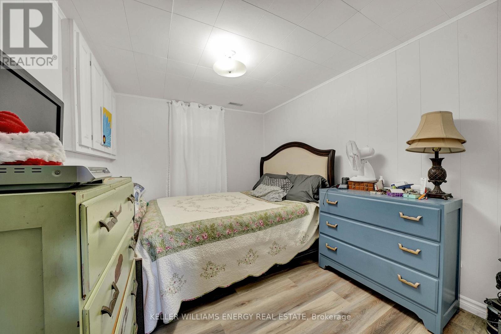 106 Oram Road, Prince Edward County, Ontario  K0K 1G0 - Photo 34 - X12438011
