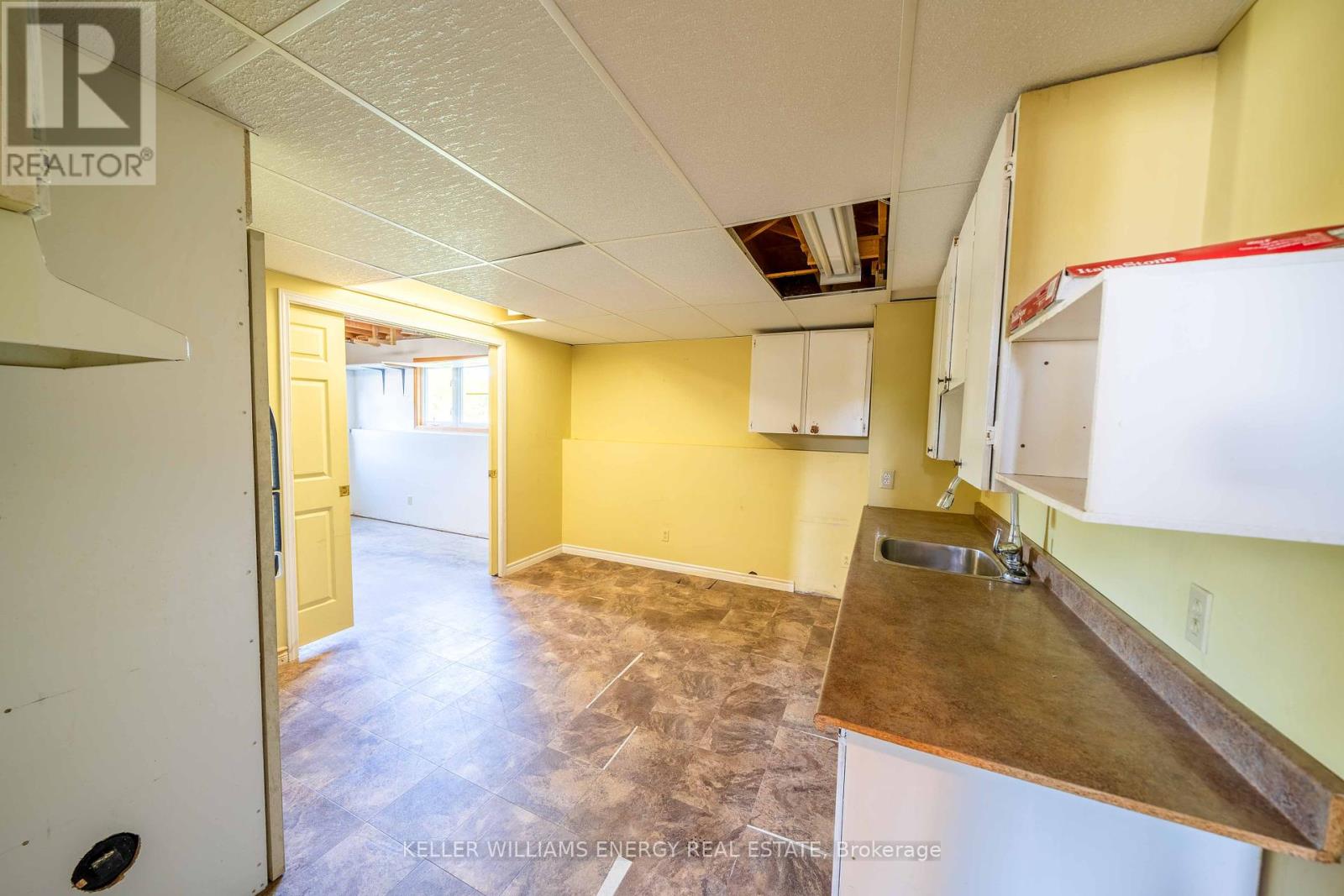 12699 Loyalist Parkway, Prince Edward County, Ontario  K0K 2T0 - Photo 23 - X12439311
