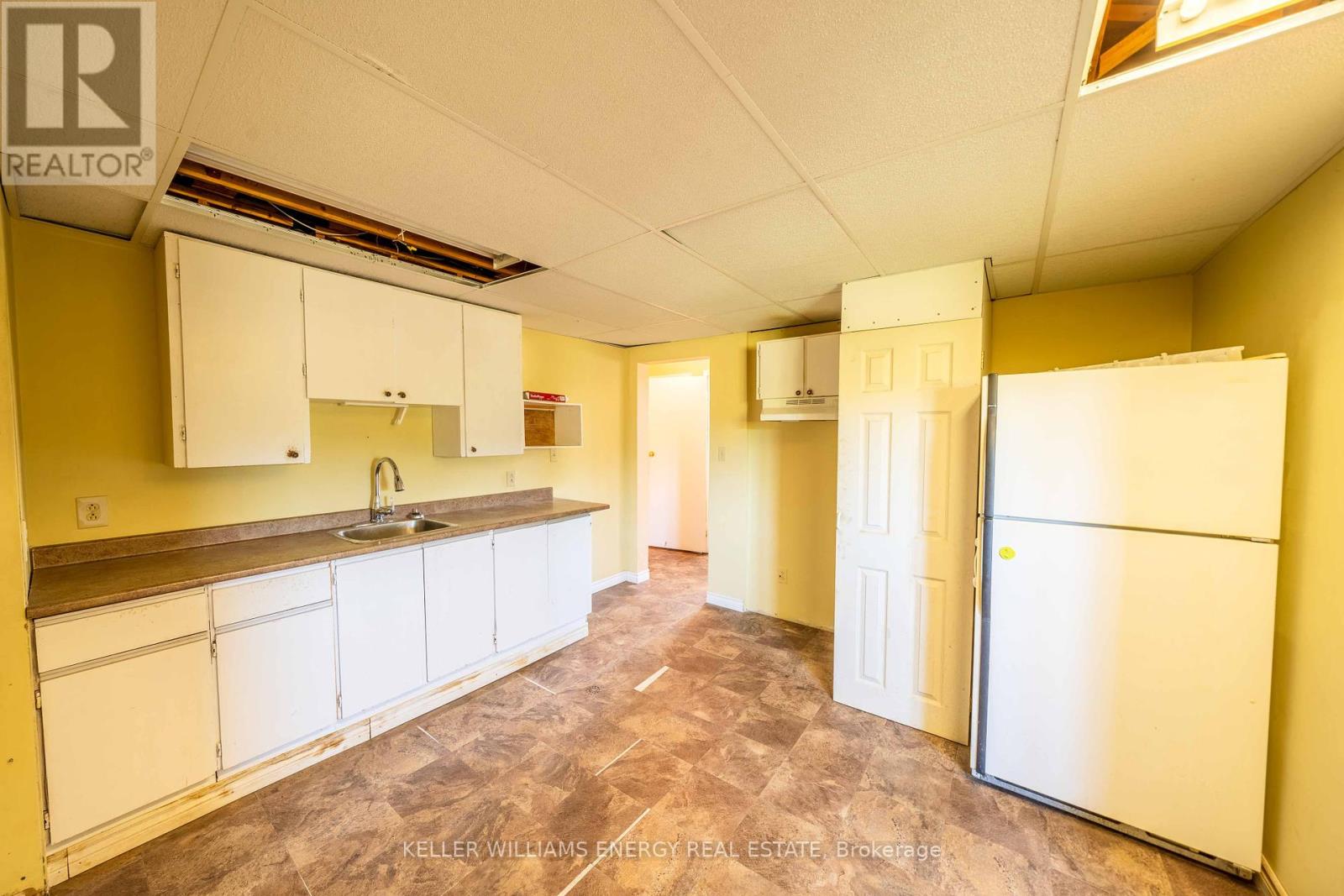 12699 Loyalist Parkway, Prince Edward County, Ontario  K0K 2T0 - Photo 27 - X12439311