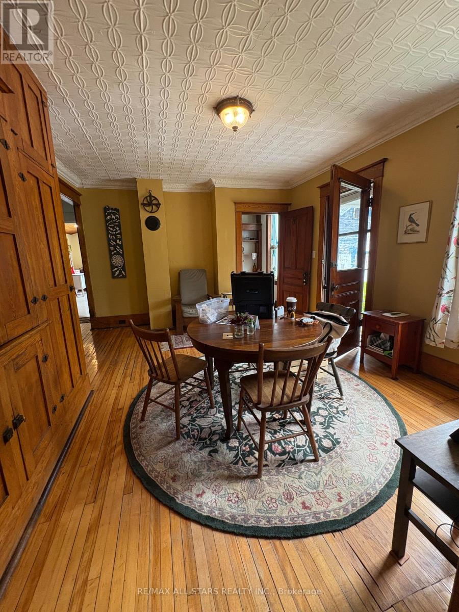 412 Cooper Road, Madoc, Ontario  K0K 2K0 - Photo 11 - X12439440