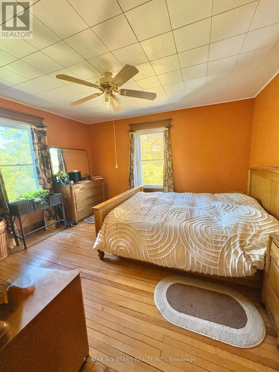 412 Cooper Road, Madoc, Ontario  K0K 2K0 - Photo 20 - X12439440