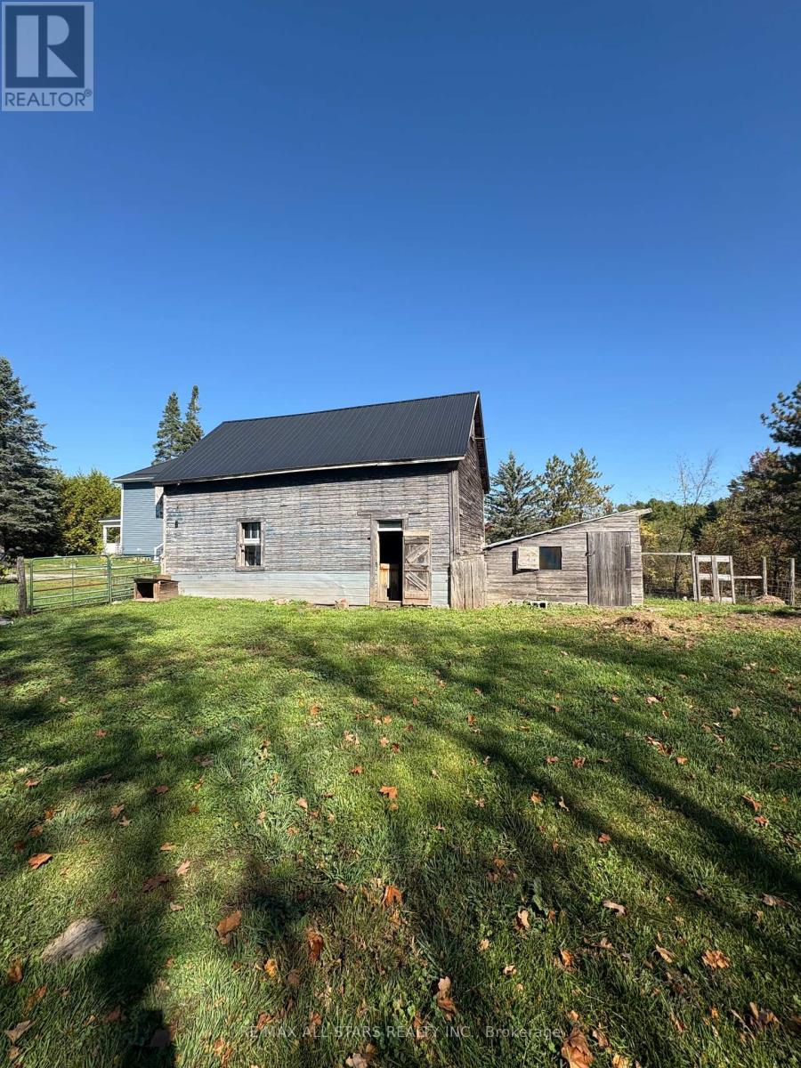 412 Cooper Road, Madoc, Ontario  K0K 2K0 - Photo 6 - X12439440