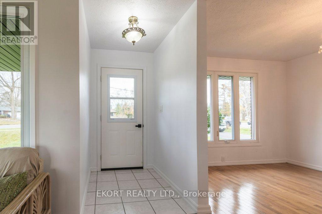 239 Dundas Street W, Belleville, Ontario  K8P 1A9 - Photo 20 - X12439748