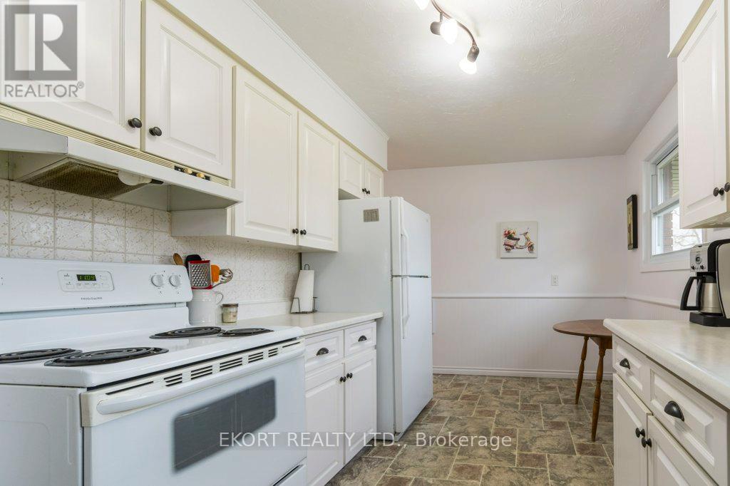239 Dundas Street W, Belleville, Ontario  K8P 1A9 - Photo 28 - X12439748