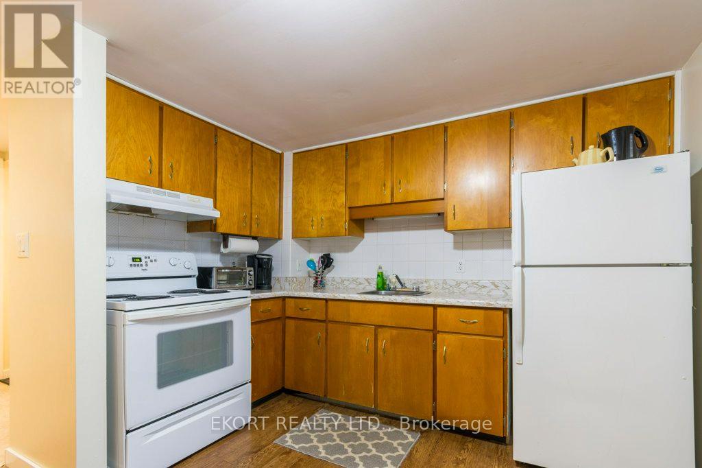 239 Dundas Street W, Belleville, Ontario  K8P 1A9 - Photo 34 - X12439748