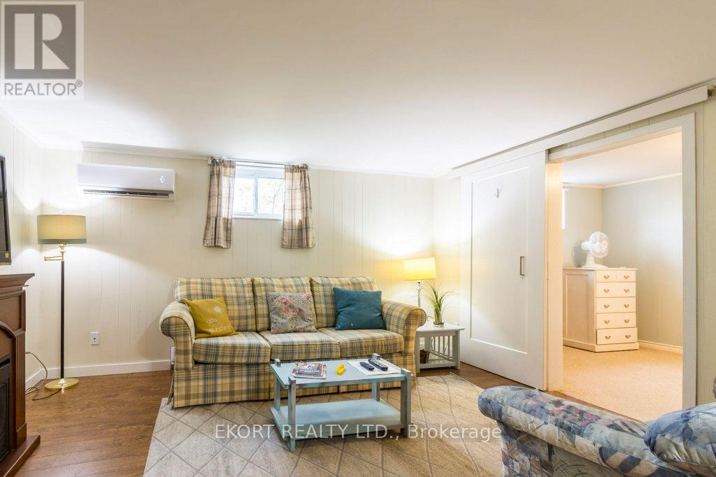 239 Dundas Street W, Belleville, Ontario  K8P 1A9 - Photo 36 - X12439748