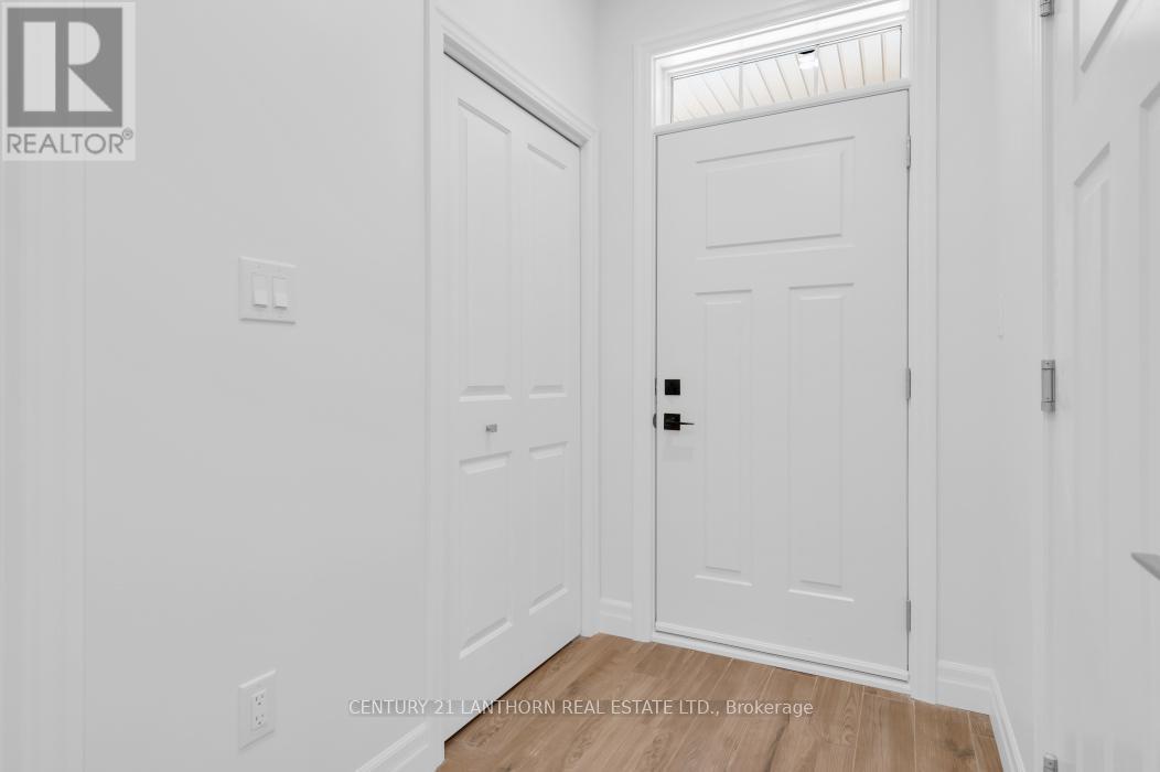 75 Seymour Street W, Centre Hastings, Ontario  K0K 2K0 - Photo 8 - X12439942