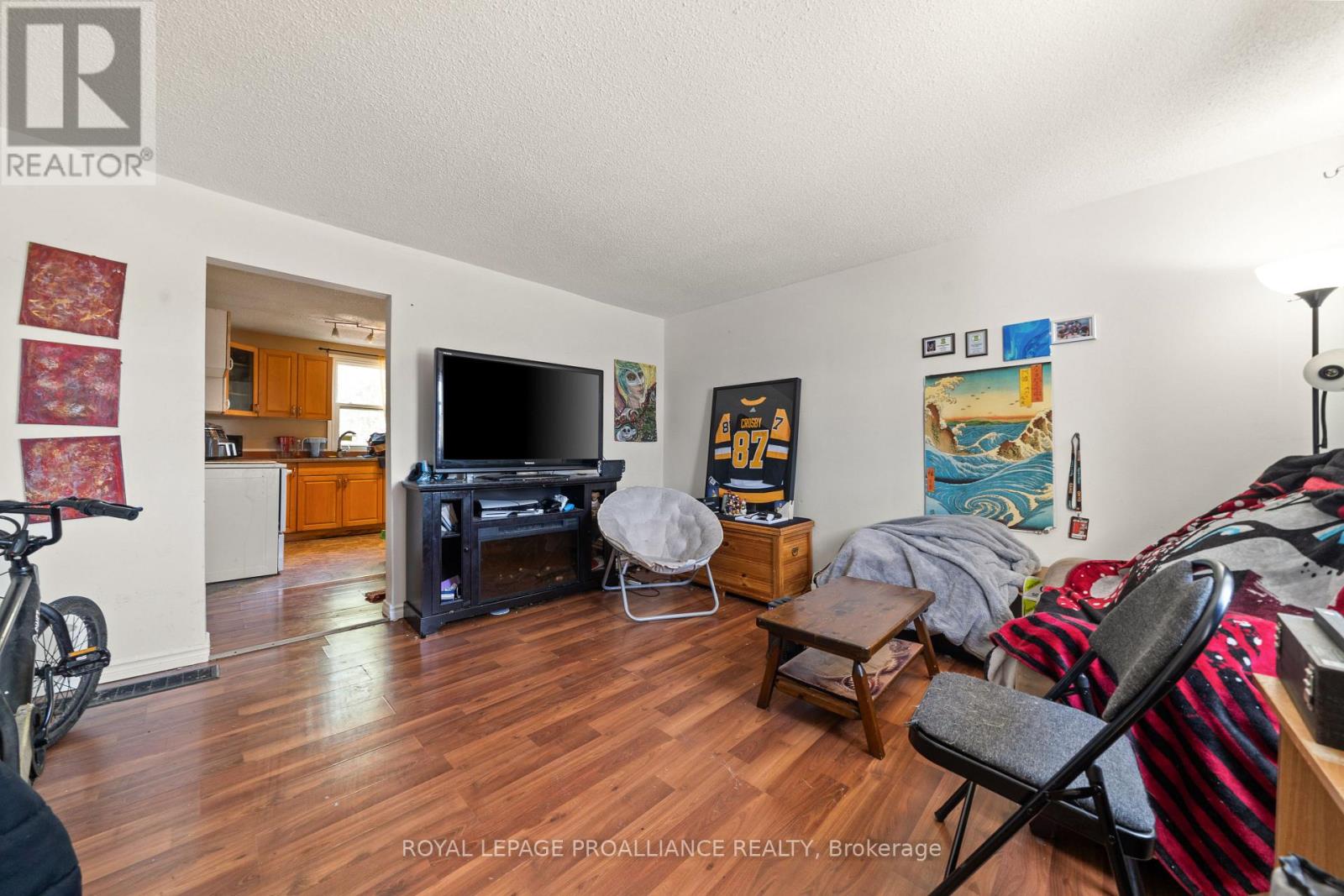 325 Sidney Street, Belleville, Ontario  K8P 3Z5 - Photo 8 - X12440338