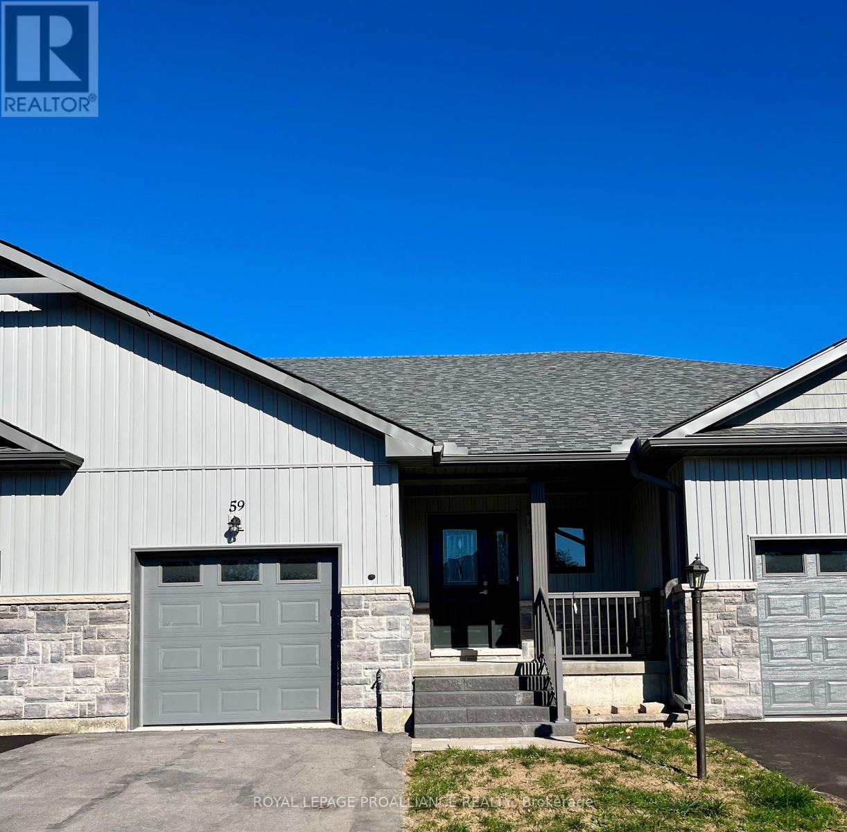 59 Dorchester Drive, Prince Edward County, Ontario  K0K 3L0 - Photo 2 - X12440458