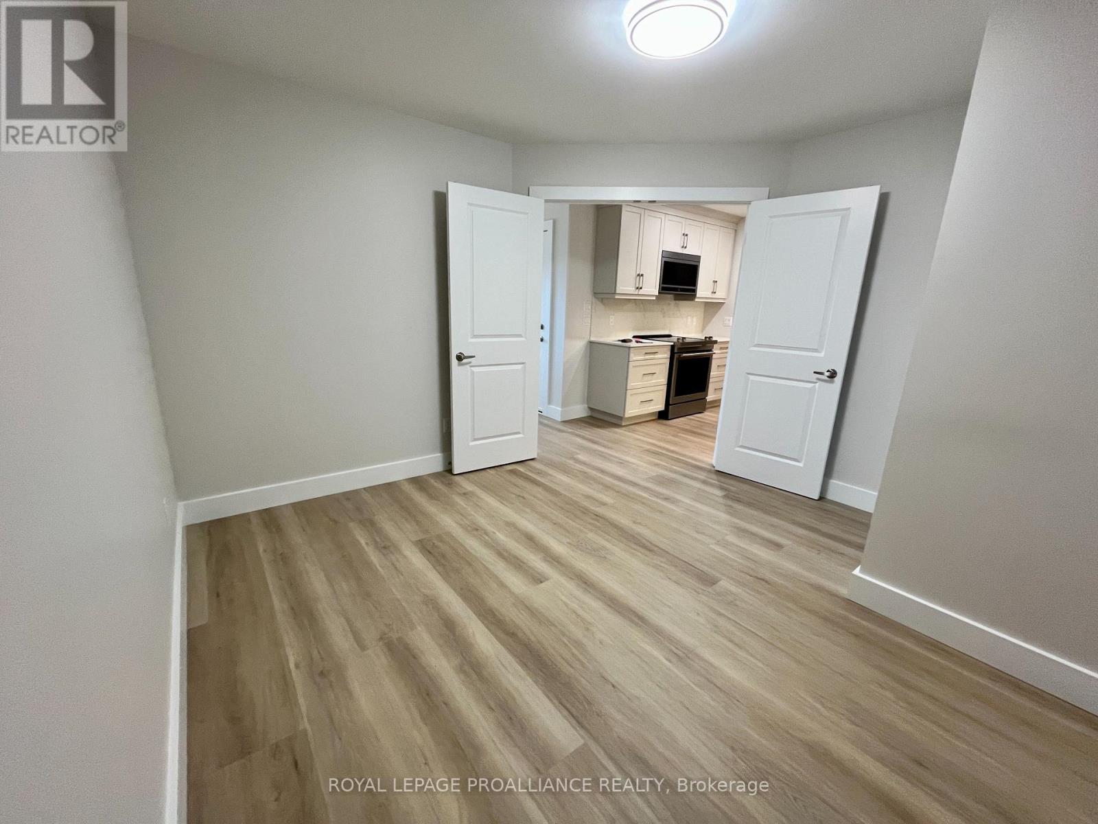 59 Dorchester Drive, Prince Edward County, Ontario  K0K 3L0 - Photo 6 - X12440458