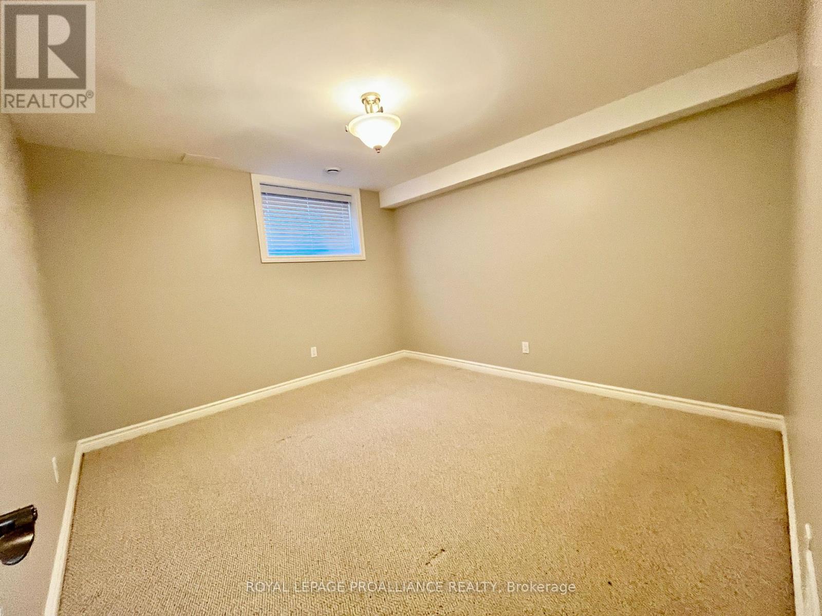 71 Dorchester Drive, Prince Edward County, Ontario  K0K 3L0 - Photo 24 - X12440463