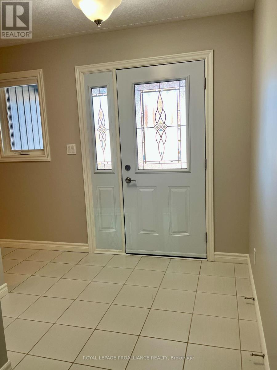 71 Dorchester Drive, Prince Edward County, Ontario  K0K 3L0 - Photo 3 - X12440463
