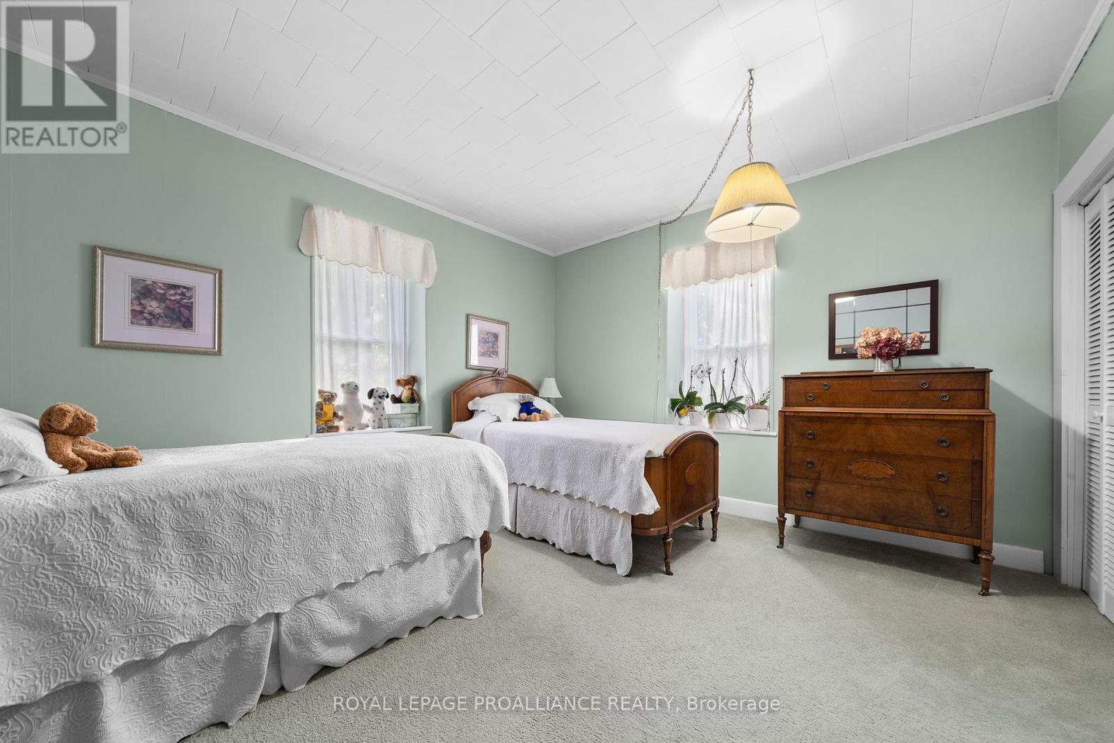 103 Bridge Street, Prince Edward County, Ontario  K0K 2T0 - Photo 24 - X12440538