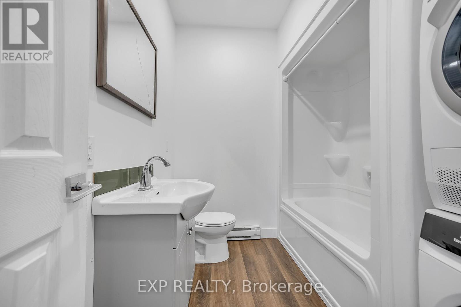 19 Isabel Street, Belleville, Ontario  K8P 3N4 - Photo 24 - X12441024
