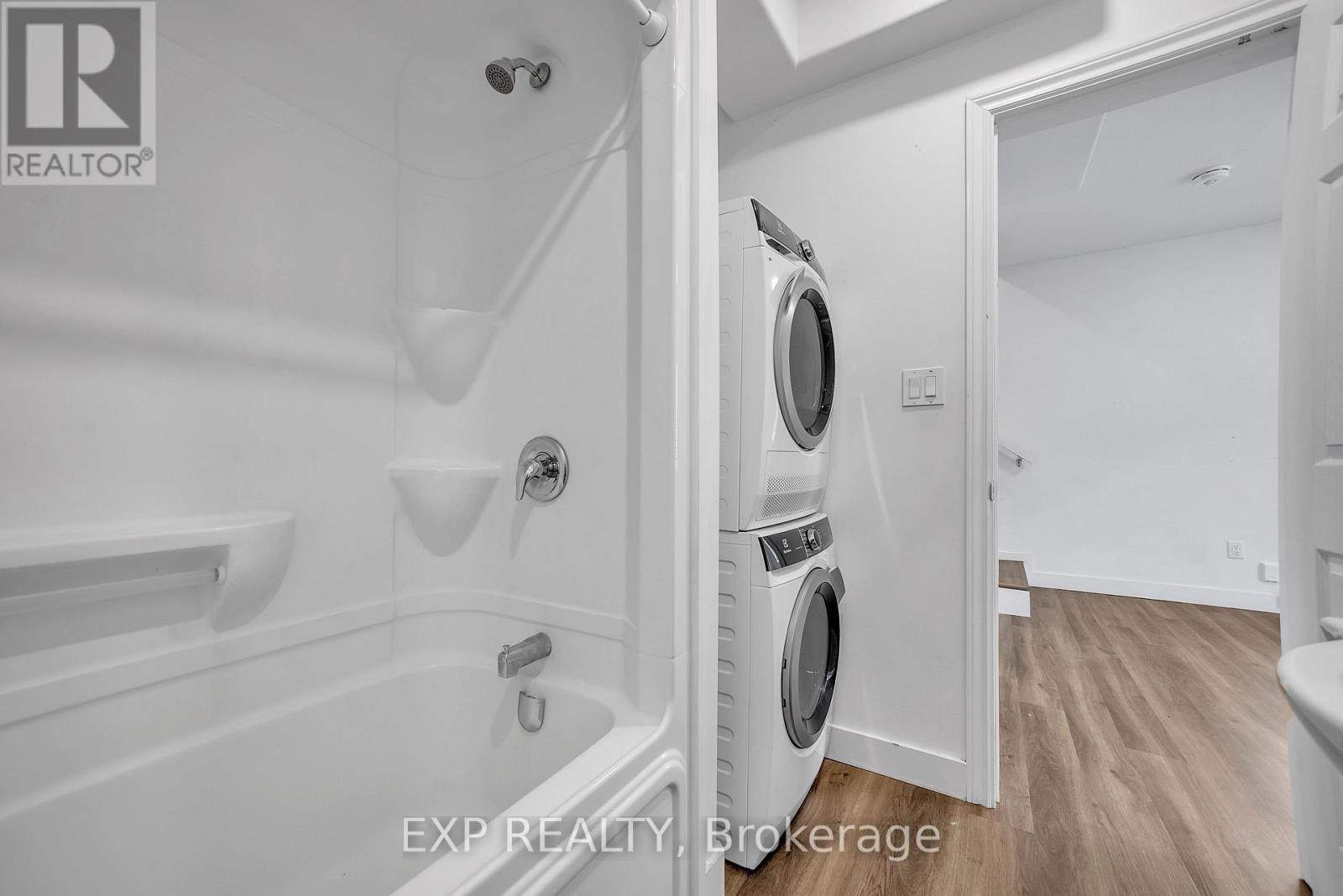 19 Isabel Street, Belleville, Ontario  K8P 3N4 - Photo 25 - X12441024