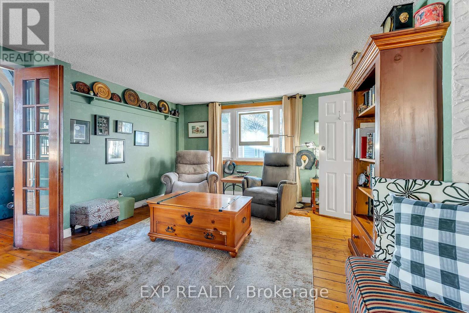 18630 Loyalist Parkway, Prince Edward County, Ontario  K0K 2J0 - Photo 13 - X12441265