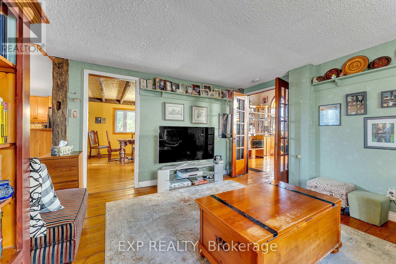 18630 Loyalist Parkway, Prince Edward County, Ontario  K0K 2J0 - Photo 14 - X12441265
