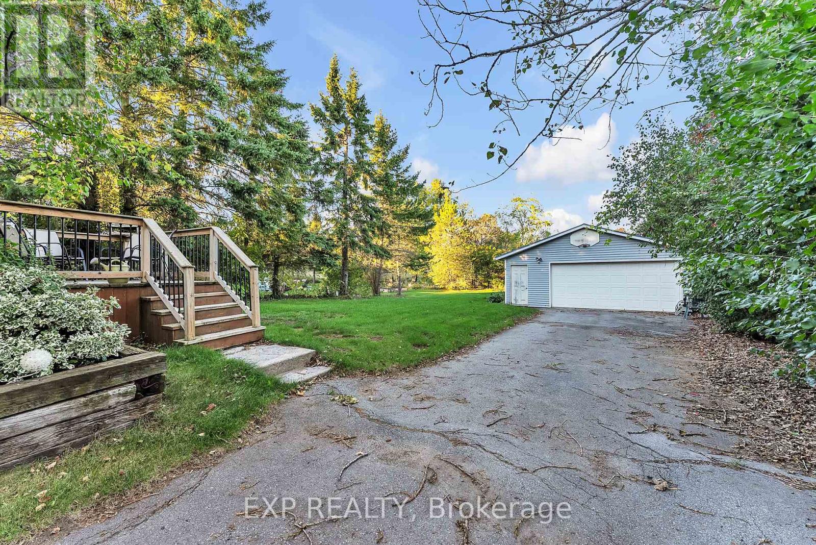 18630 Loyalist Parkway, Prince Edward County, Ontario  K0K 2J0 - Photo 43 - X12441265