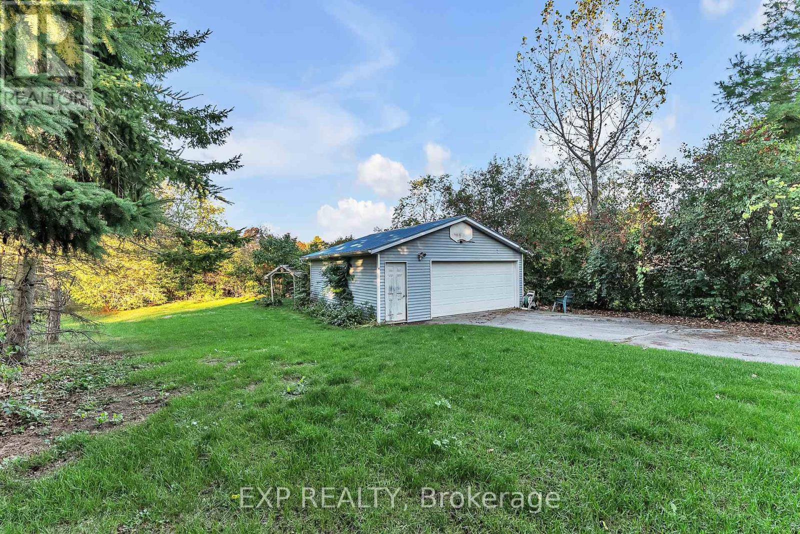 18630 Loyalist Parkway, Prince Edward County, Ontario  K0K 2J0 - Photo 44 - X12441265