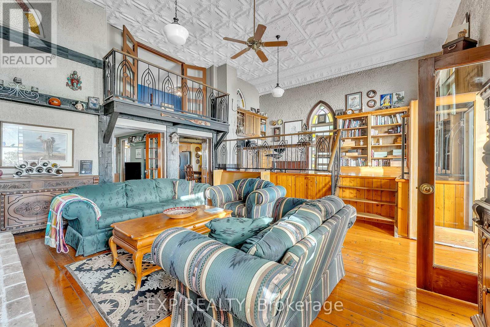 18630 Loyalist Parkway, Prince Edward County, Ontario  K0K 2J0 - Photo 9 - X12441265