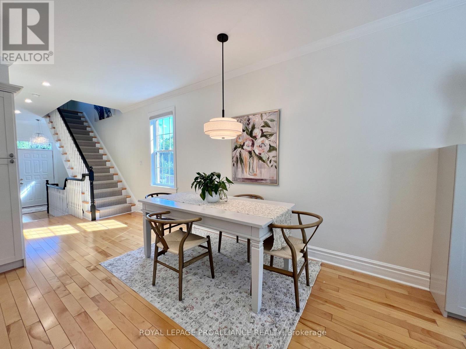 252 William Street, Belleville, Ontario  K8N 3K3 - Photo 4 - X12441335