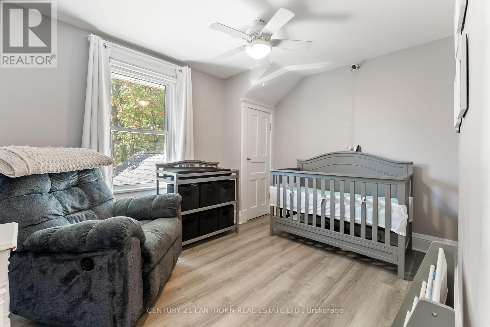 54 Prince Of Wales Drive, Belleville, Ontario  K8P 2T7 - Photo 23 - X12441429